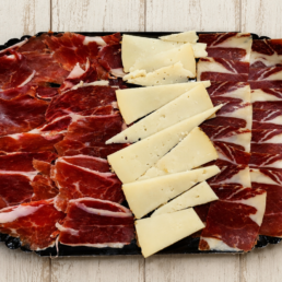 Coffret charcuterie ibérique tranchée.png